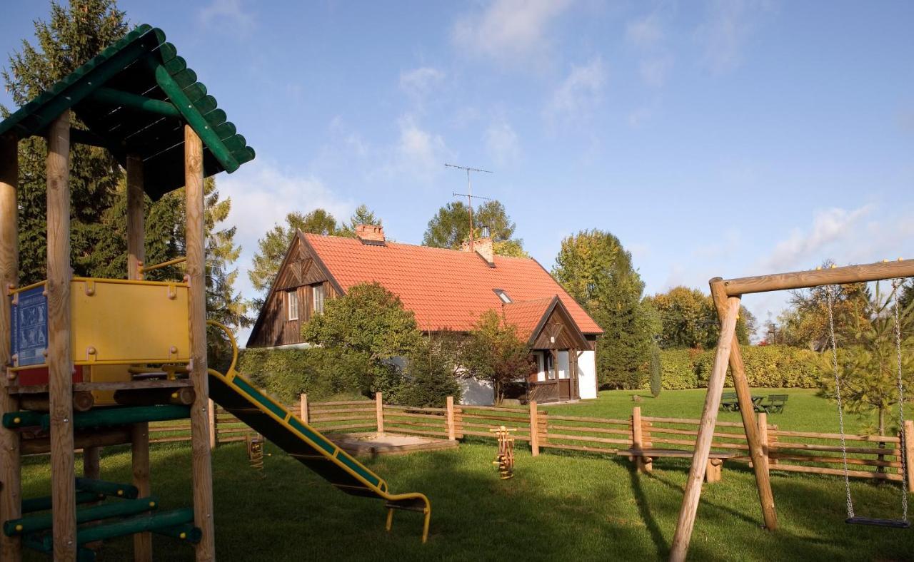 Pan Dom Pracy Tworczej W Wierzbie Wierzba Exterior photo